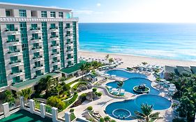 Sandos Cancun All Inclusive - Adults Only Hotel Exterior photo