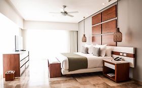 The Reef 28 - Adults Only - All Suites - Optional Gourmet All Inclusive photos Exterior
